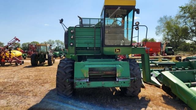 Image of John Deere 4420 equipment image 1