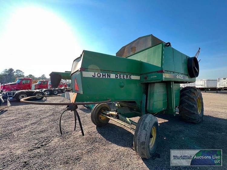 Main image John Deere 4420 3