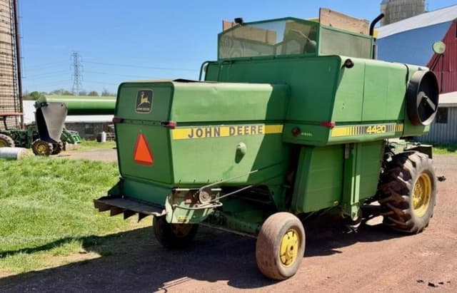 Image of John Deere 4420 equipment image 3