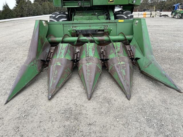 Image of John Deere 443 equipment image 1