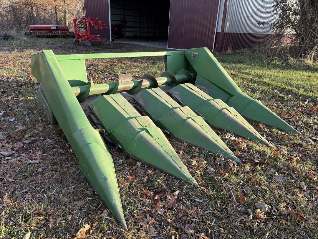 Image of John Deere 443 Primary image