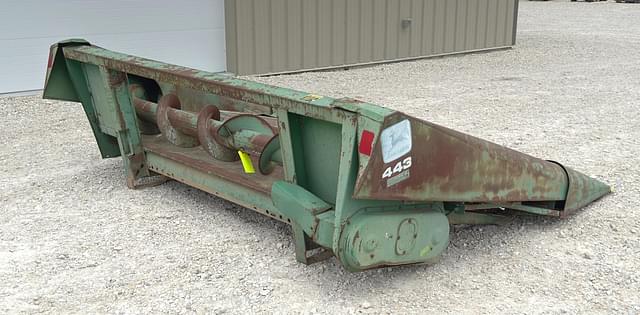 Image of John Deere 443 equipment image 2