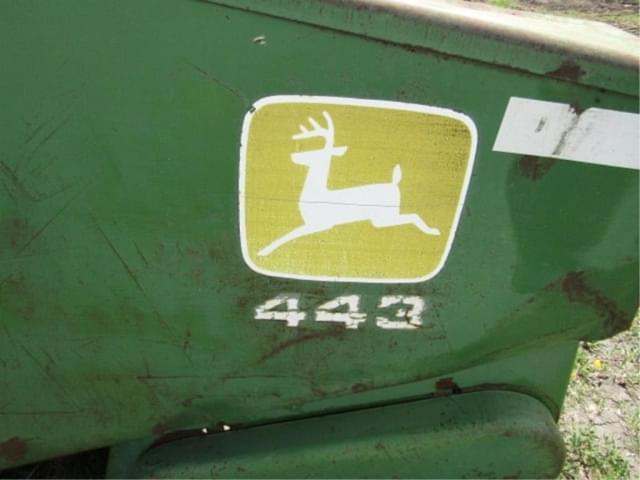 Image of John Deere 443 equipment image 2