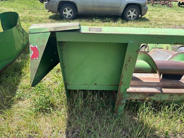 Image of John Deere 443 equipment image 3