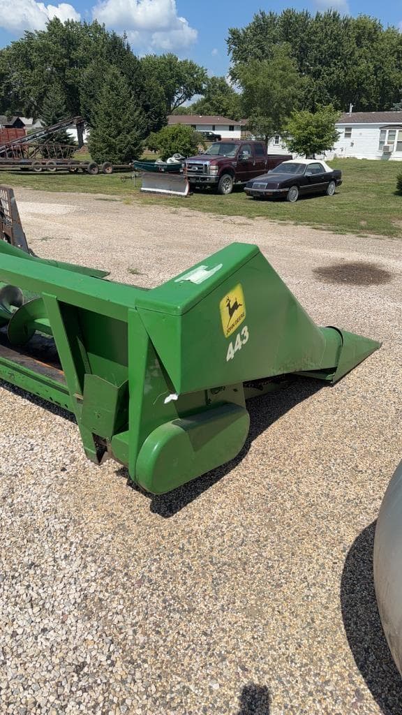 Image of John Deere 443 equipment image 4