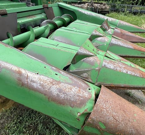 John Deere 443 Equipment Image0