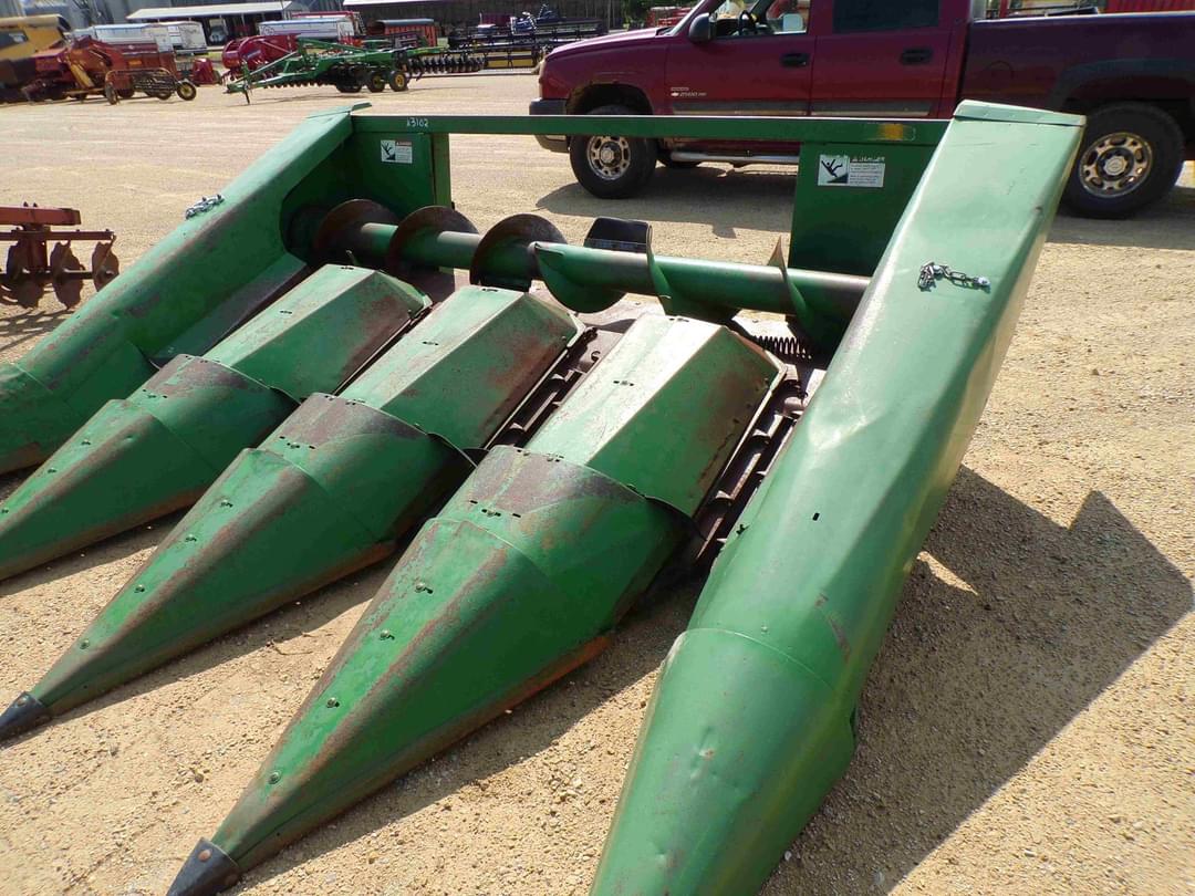 Image of John Deere 443 Primary image