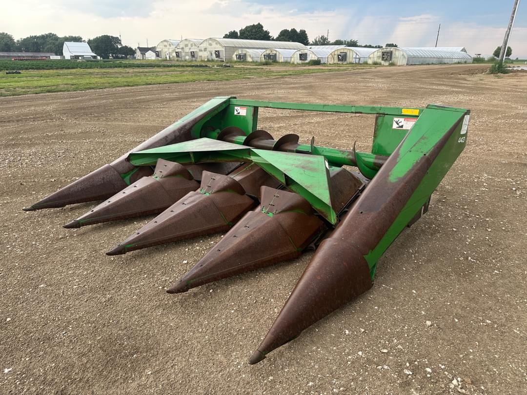 Image of John Deere 443 Primary image