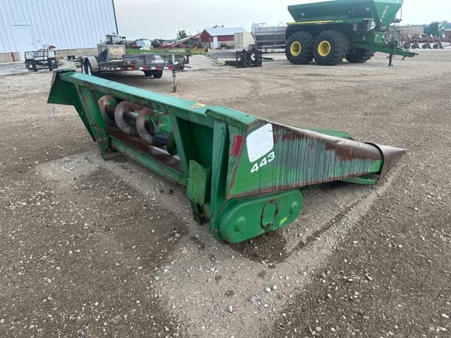 Image of John Deere 443 equipment image 3
