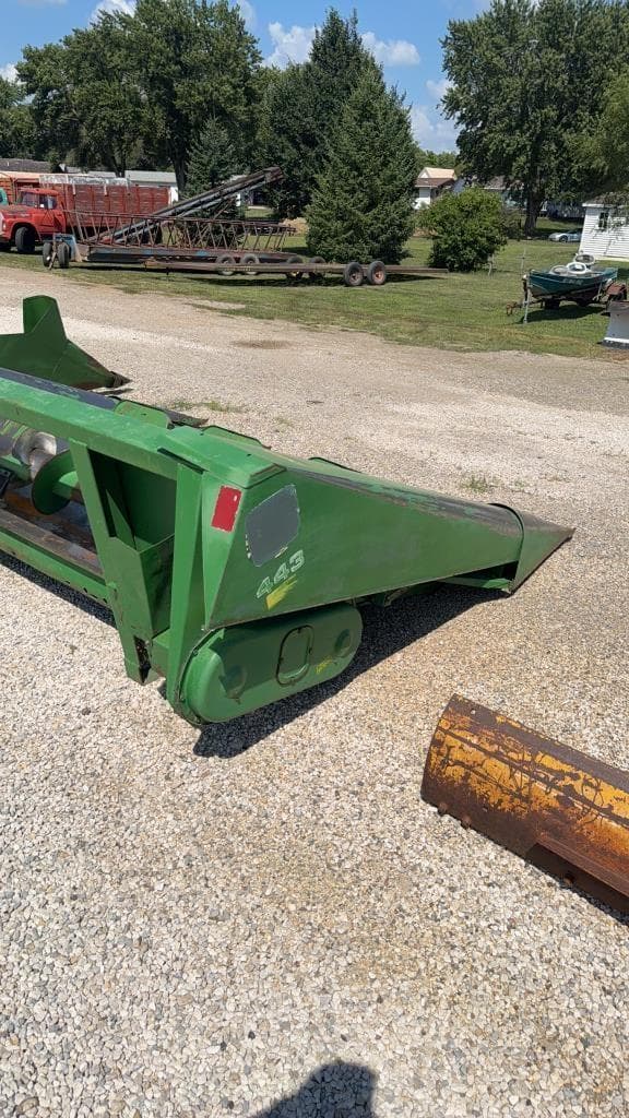 Image of John Deere 443 equipment image 2
