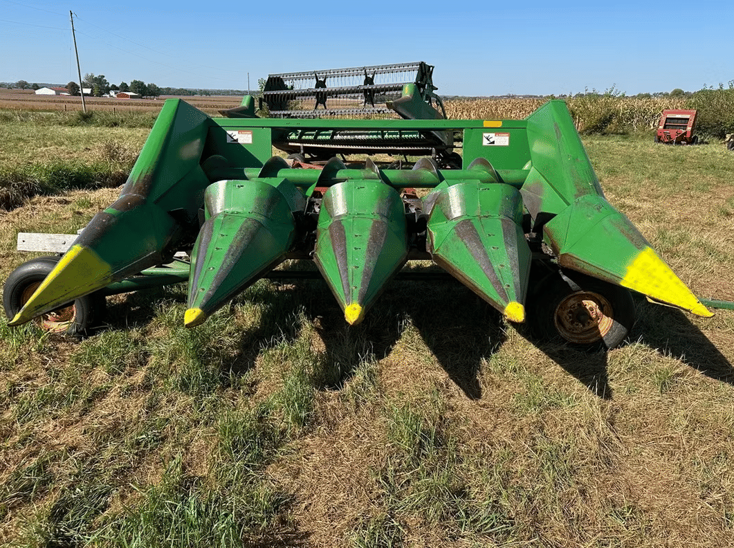 Image of John Deere 443 Image 0