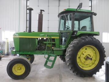 Main image John Deere 4430
