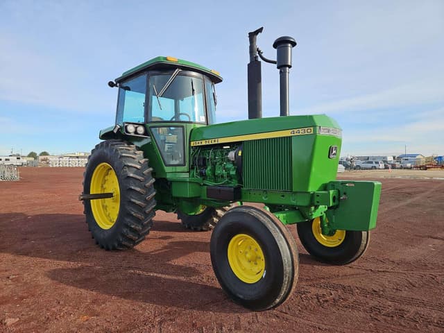 Image of John Deere 4430 equipment image 4