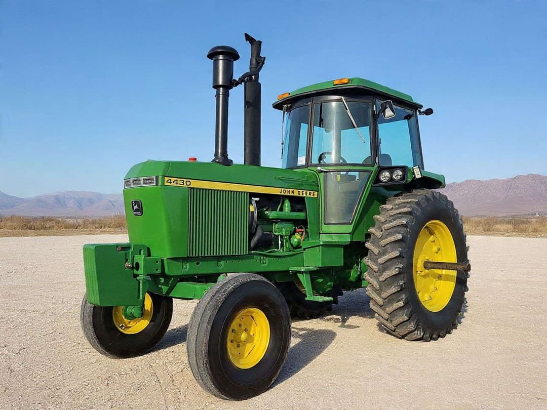 Image of John Deere 4430 Primary image