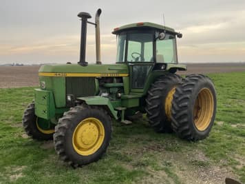 Main image John Deere 4430