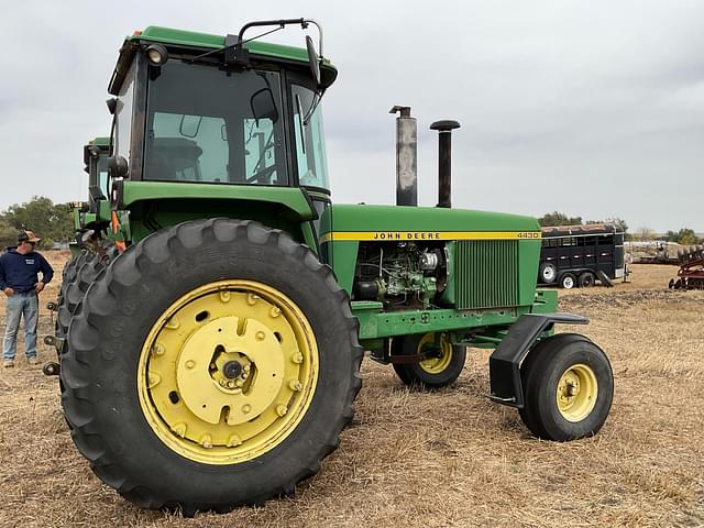 Image of John Deere 4430 equipment image 4