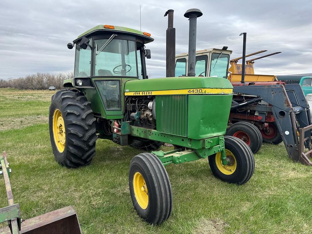 Image of John Deere 4430 Primary image
