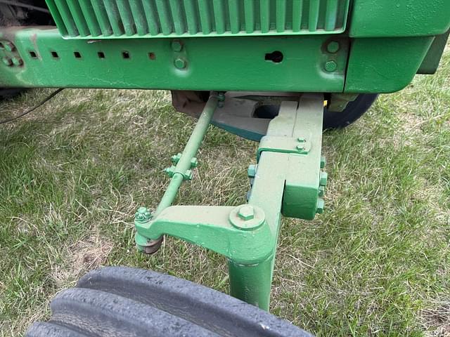 Image of John Deere 4430 equipment image 2