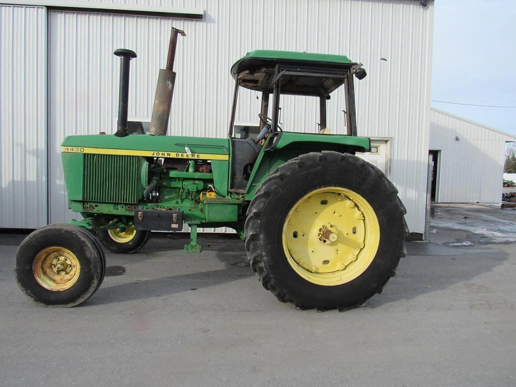 Image of John Deere 4430 Primary image