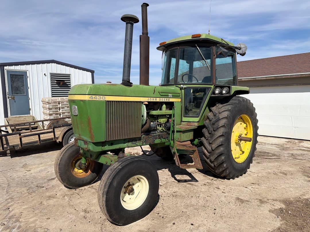 Image of John Deere 4430 Primary image