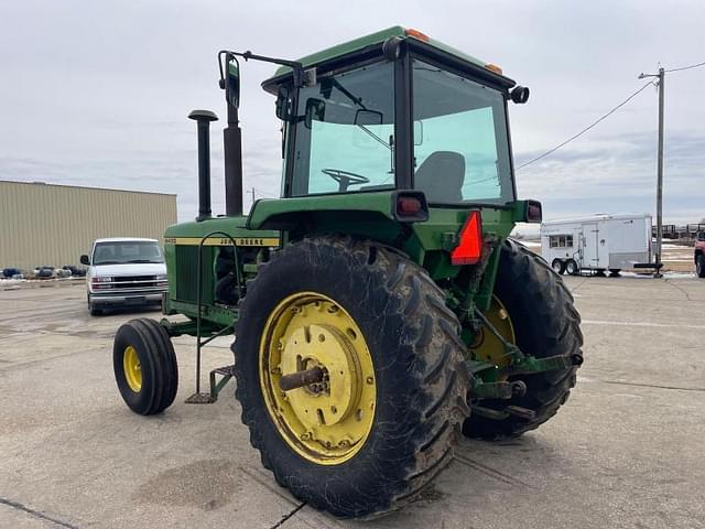 Image of John Deere 4430 equipment image 3