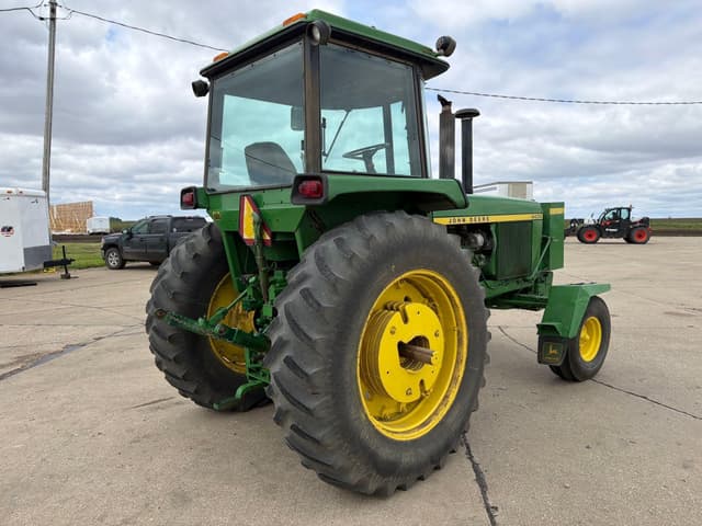 Image of John Deere 4430 equipment image 3