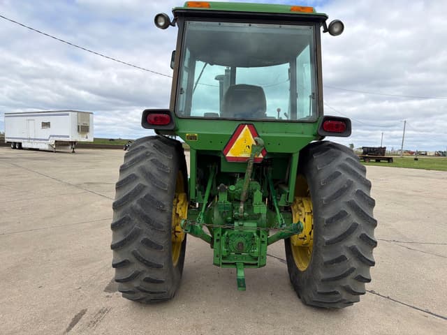 Image of John Deere 4430 equipment image 4