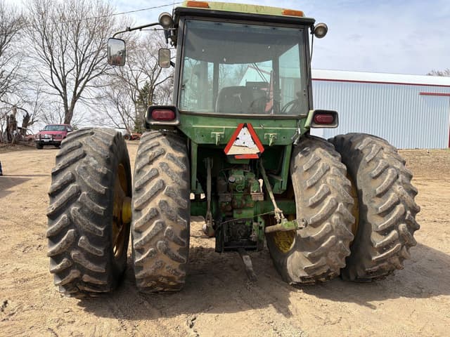 Image of John Deere 4430 equipment image 4