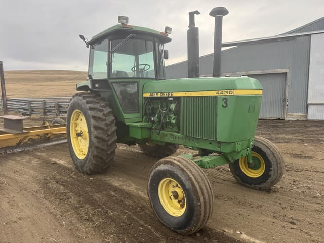 Image of John Deere 4430 equipment image 3