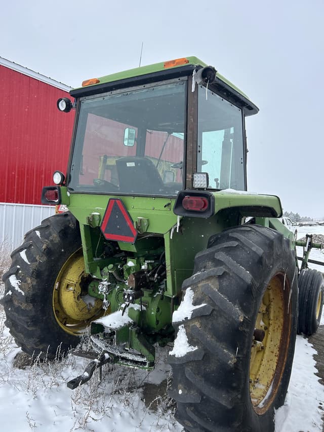 Image of John Deere 4430 equipment image 1