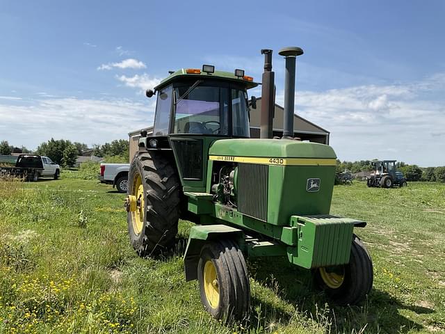 Image of John Deere 4430 equipment image 3