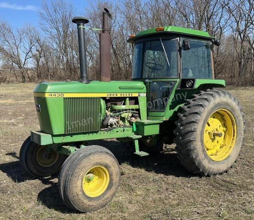 Main image John Deere 4430
