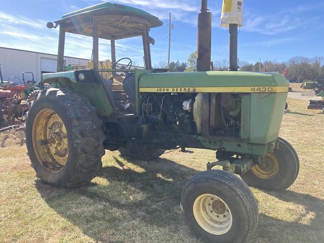 Image of John Deere 4430 equipment image 1