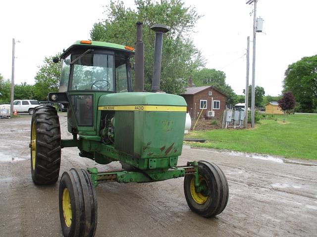 Image of John Deere 4430 equipment image 4