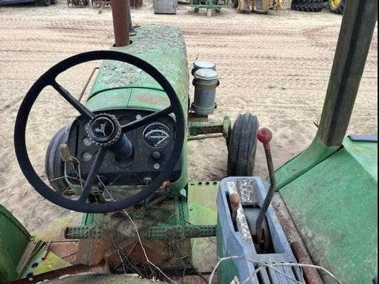 Image of John Deere 4430 equipment image 4