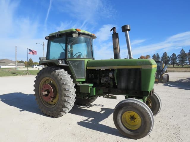 Image of John Deere 4430 equipment image 2