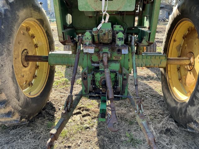Image of John Deere 4430 equipment image 2