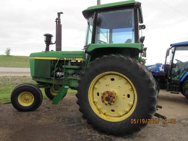 Image of John Deere 4430 equipment image 2