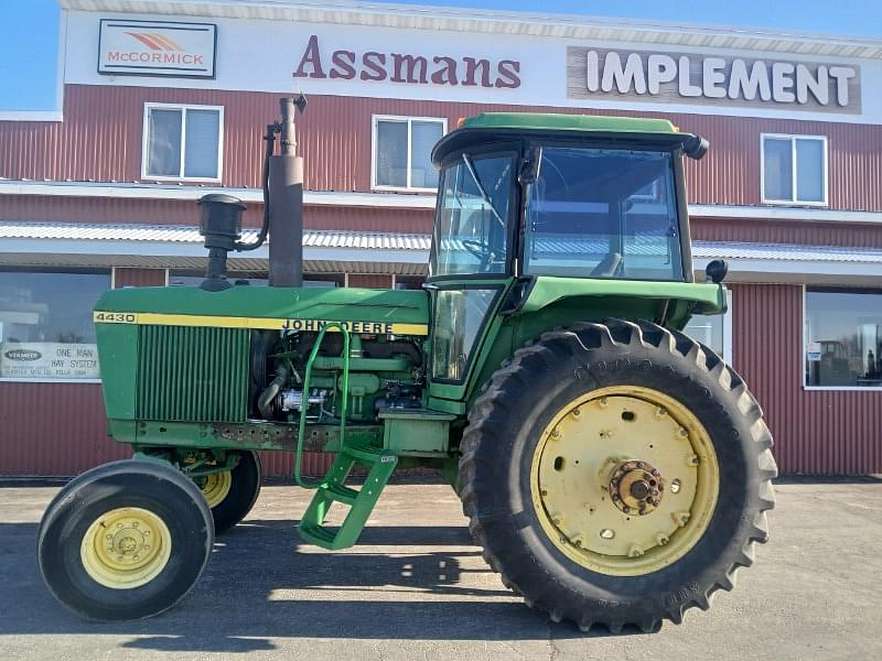 Image of John Deere 4430 Primary image