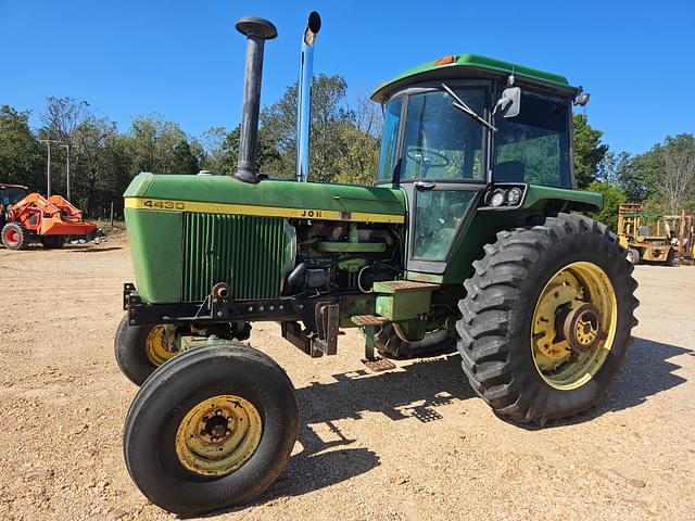 Image of John Deere 4430 equipment image 1