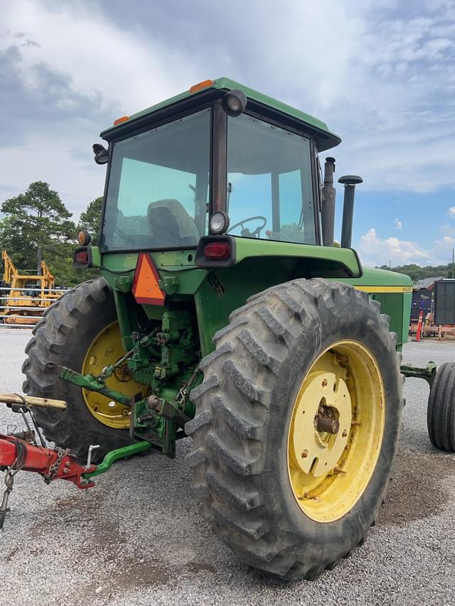Image of John Deere 4430 equipment image 4