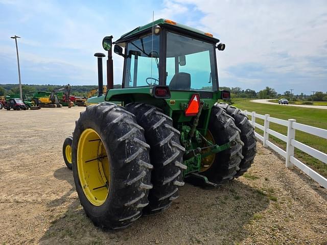 Image of John Deere 4430 equipment image 2