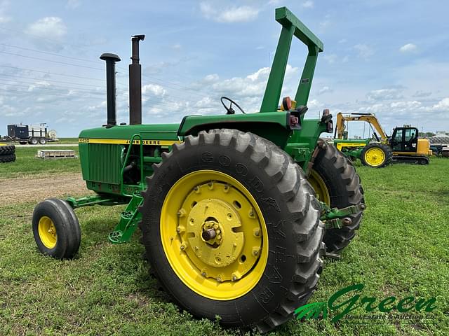 Image of John Deere 4430 equipment image 1