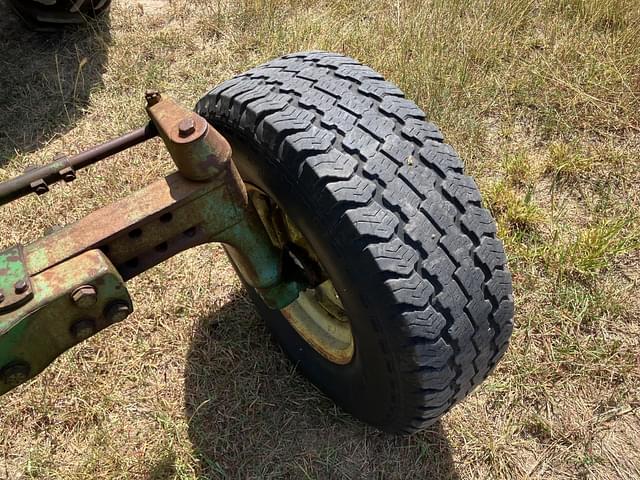 Image of John Deere 4430 equipment image 2