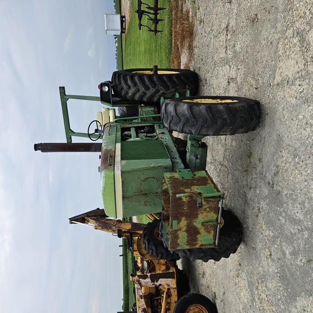 Image of John Deere 4430 equipment image 2