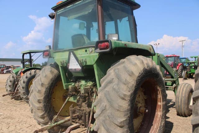 Image of John Deere 4430 equipment image 3