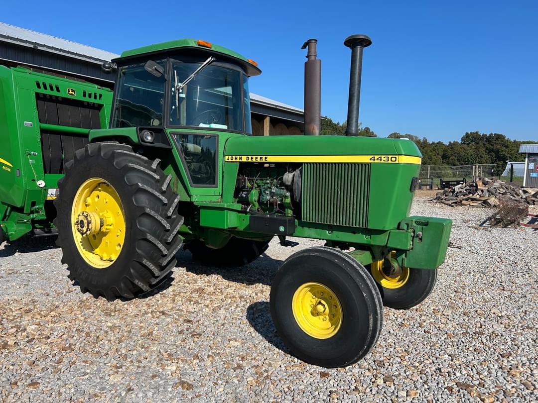 Image of John Deere 4430 Primary image