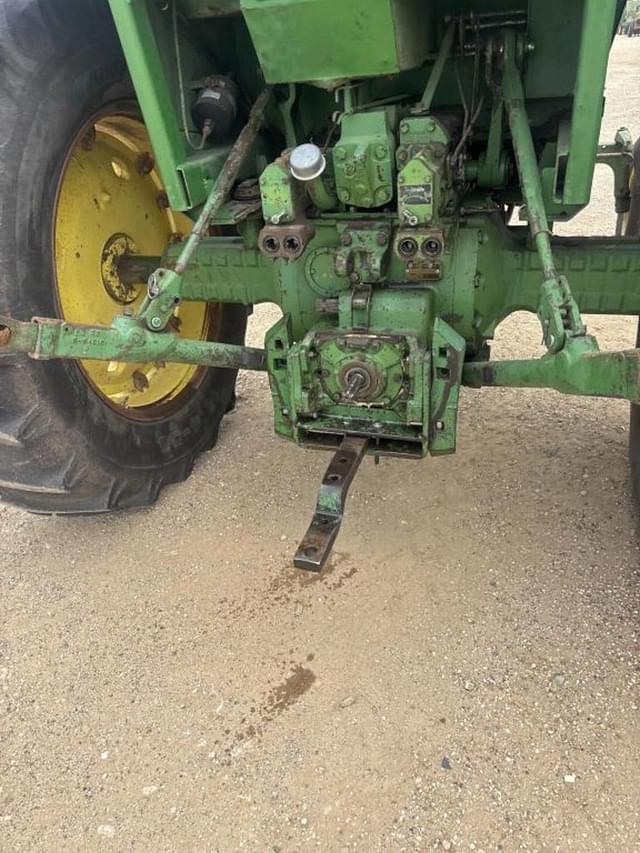 Image of John Deere 4430 equipment image 4