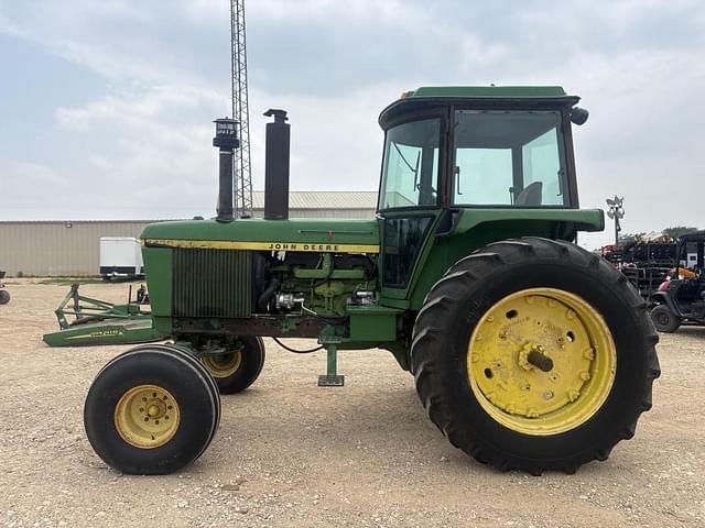 Image of John Deere 4430 equipment image 1