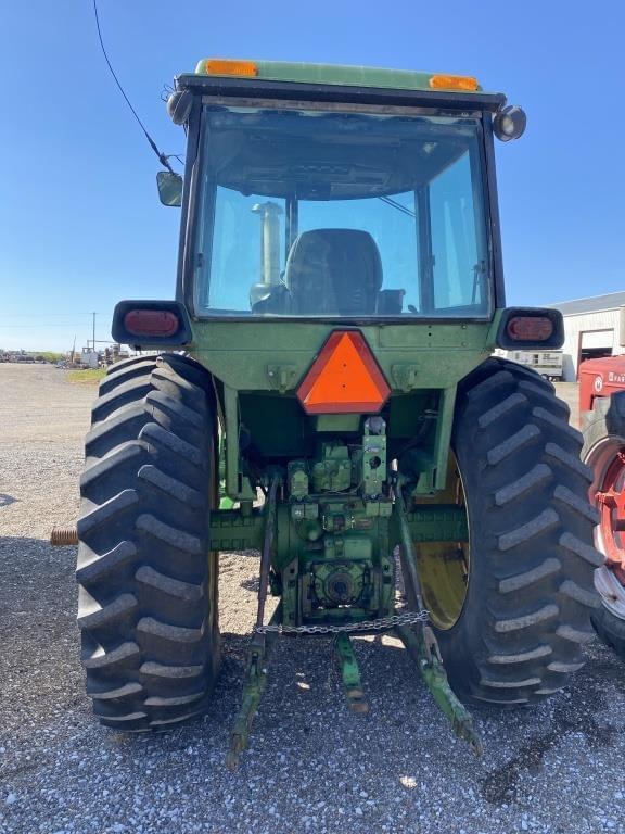 Image of John Deere 4430 equipment image 2